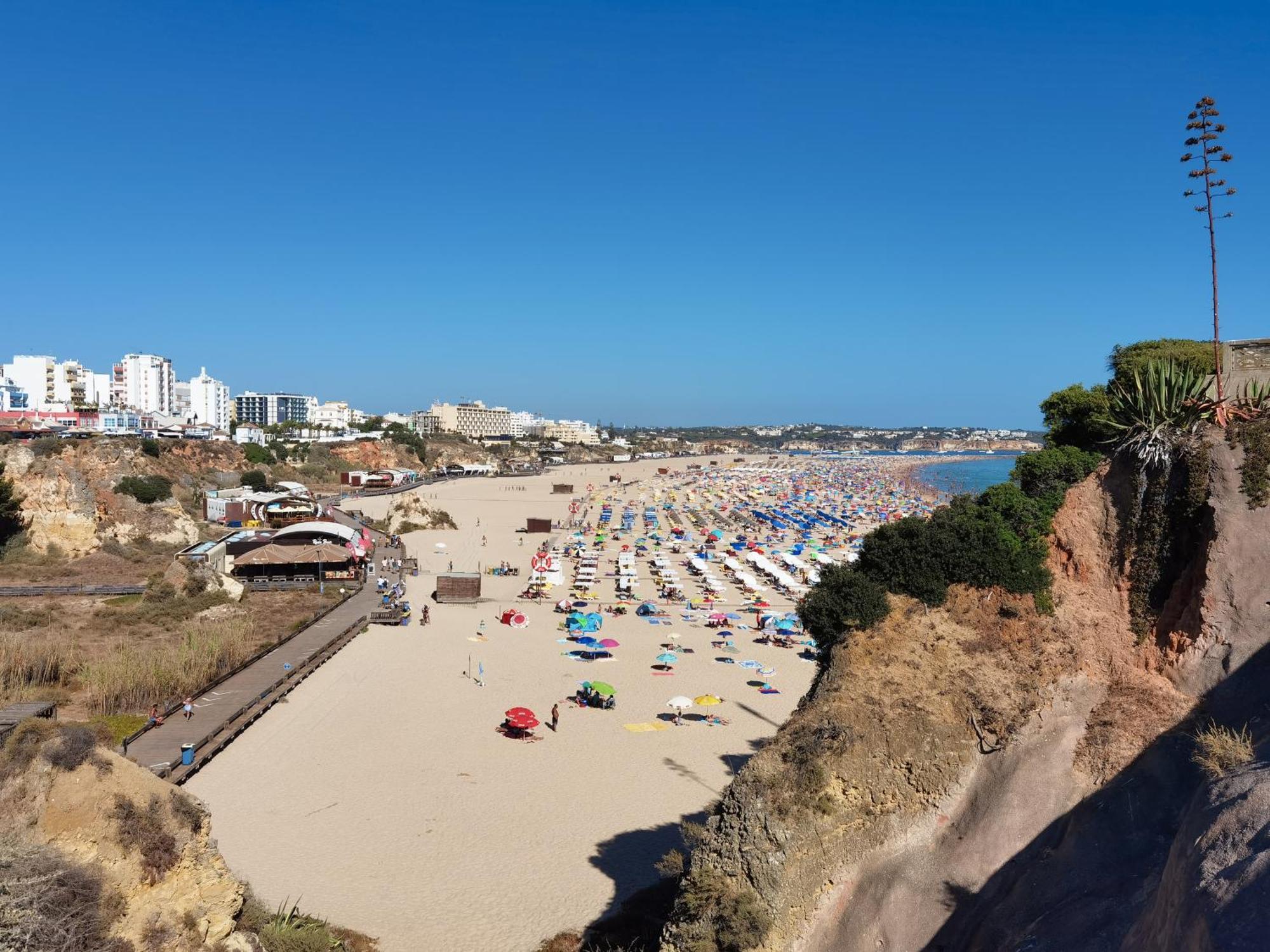 Apartment Panorama Rocha Capri Portimao Luaran gambar